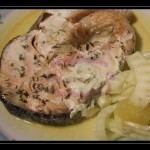 Trancio di salmone al timo con insalatina di finocchi ed arance navel Trancio di salmone al timo con insalatina di finocchi ed arance navel