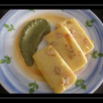Terrina di polenta con gamberetti su crema di coste e noce moscata