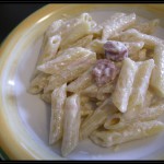 Penne cremose con panna e salsiccia