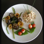 Insalatina di pollo con verdure grigliate